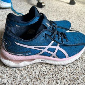 Asics Gel-Nimbus 24 Size 6.5